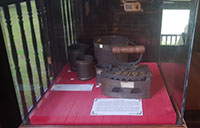 Sukat Dan Seterika Arang